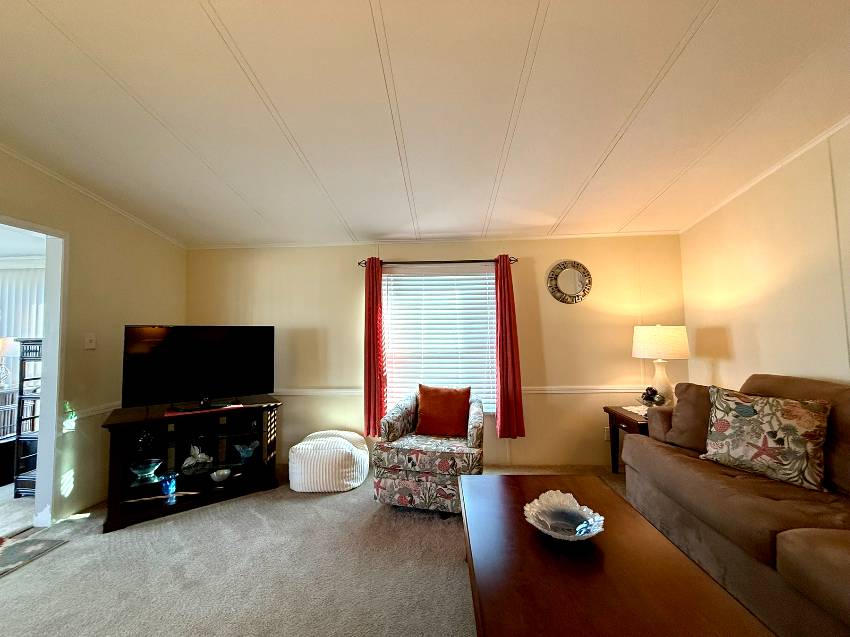 4211 Lakeview Dr a Ellenton, FL Mobile or Manufactured Home for Sale